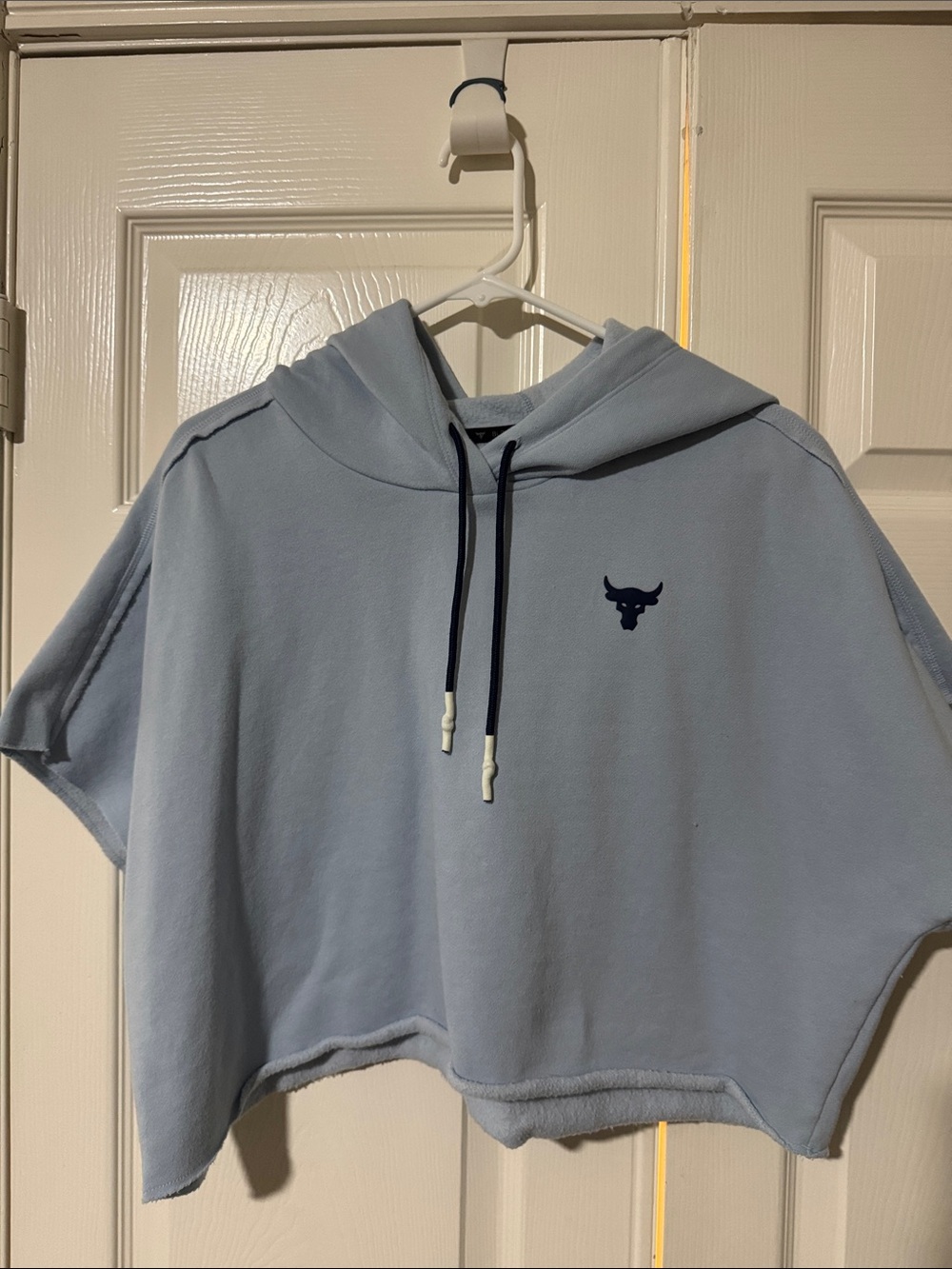 Under Armour Light Blue Cropped Hoodie with Navy Bull Logo